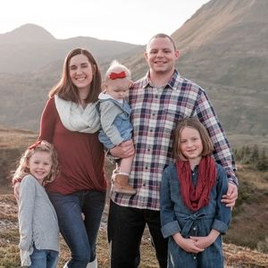 Meet your Posher, Devin